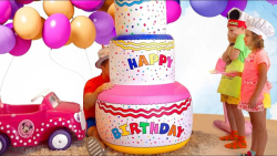 مکس و کیتی  مکس و کیتی و کیک ت...