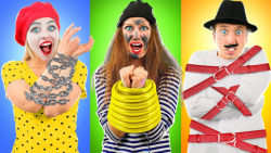 چالش غذایی هم رنگ با لباس نودل...