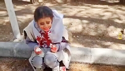 فیلم گریه های دختر اصفهانی با صورت خون آلود و خشم مادرش فیلم گریه های دختر اصفهانی با صورت خون آلود و خشم مادرش
