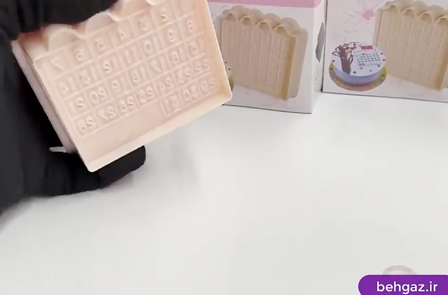 کاتر فشاری تزیین کیک و شیرینی طرح تقویم