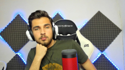 ویدیو کاملا خودمونی و دلی دوست...