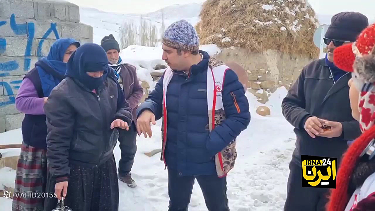 حضور امدادگران در روستاهای زلزله زده خوی اندودنتیکس