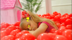 دیانا و روما  خوابیدن دیانا رو...