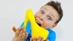 برنامه کودک آدریانا و علی بابا _ با داستان شیرینی و آب نبات