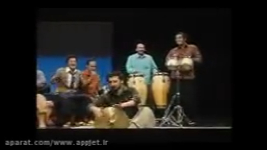 اجرای گروه موزیک زندانیان | فیلم افراطی ها زمان145ثانیه