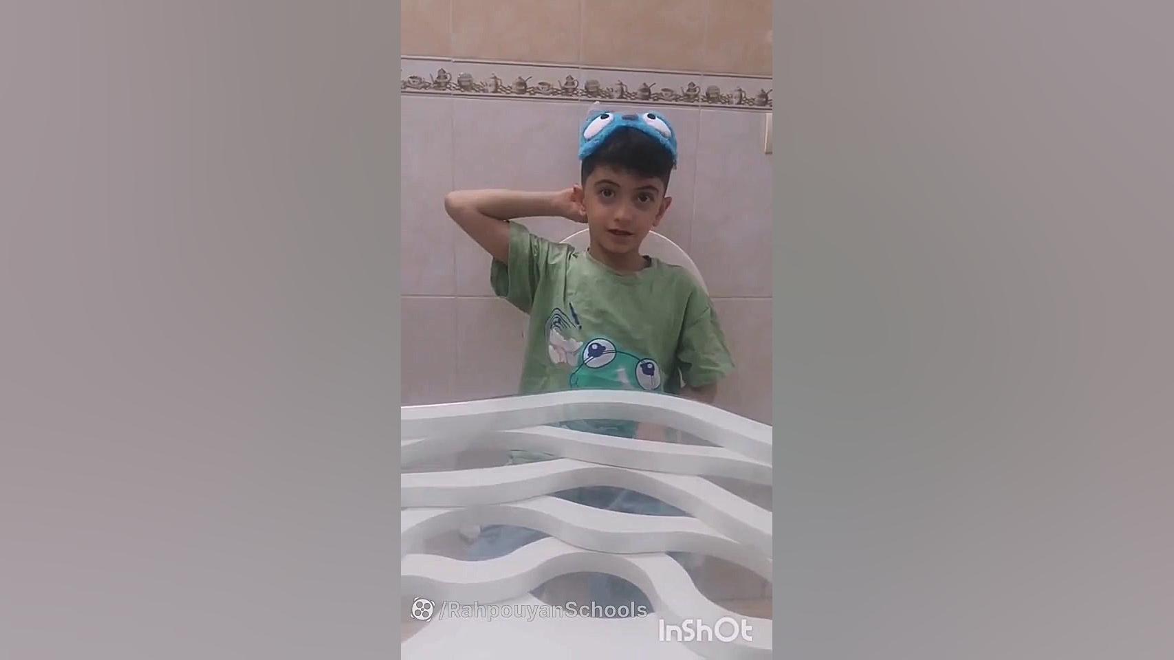 کاوشگری ، ارائه و نمایش علمی ، تشخیص میوه ها با حس چشایی و حس بویایی تیک‌تاک