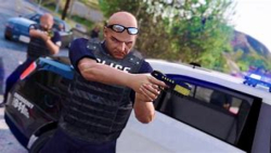 بی احترامی سرباز به رییس ! در...