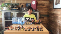 بررسی اکشن فیگورهای کشتی کج بر...