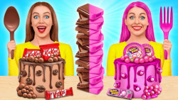 چالش خنده دار خوردن کیک ها  رق...