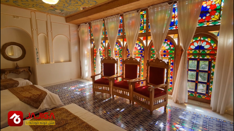 پوستر بزرگ