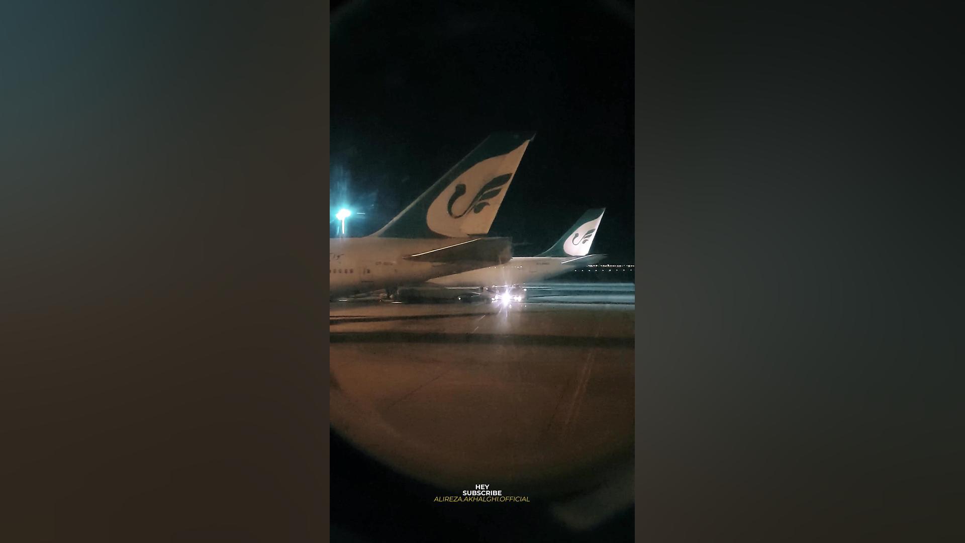 پوستر کوچک