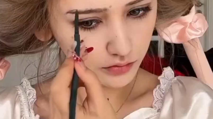 میکاپ کیوت ^_^