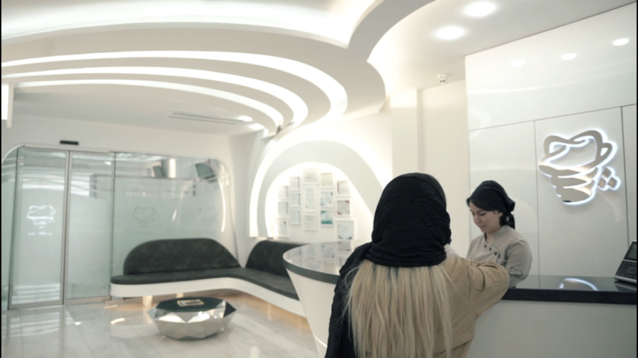 فیلم محیط دندانپزشکی VIP دکتر بهمن پوراقدم و دکتر یلدا بازرگان دکتر بهمن پوراقدم 02122220000