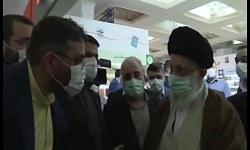 دیدار رهبرانقلاب از غرفه سوره مهر دیدار رهبرانقلاب از غرفه سوره مهر