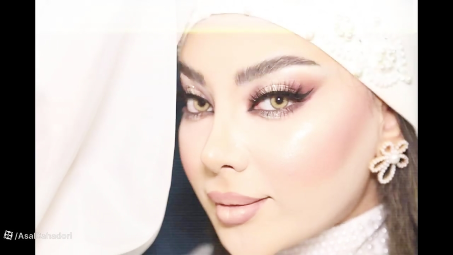 مَسترکلاس اردیبهشت ماه | یک کلاس آموزشی با آموزش کلی متد و تکنیک میکاپ