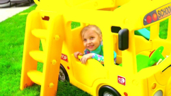 برنامه کودک آلیس  آلیس پلیس می...