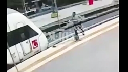 یک مرد بر اثر چوب زدن به کابل...