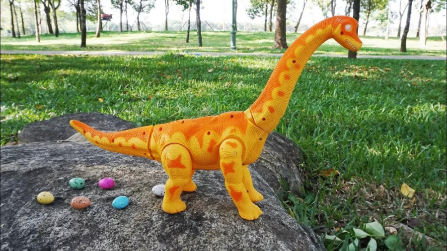 ماشین بازی کودکانه -دایناسورها قدم می زنند و تخم می گذارند -برنامه کودک زمان159ثانیه