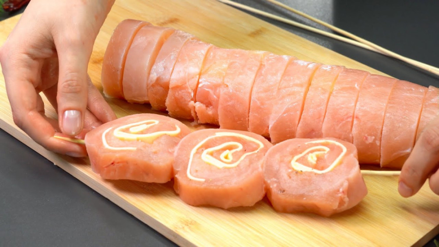 طرز تهیه رولت مرغ خوشمزه :: آموزش غذاهای آسان خانگی