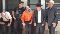 قسمت هشتم ماجراهای آقای هین و...