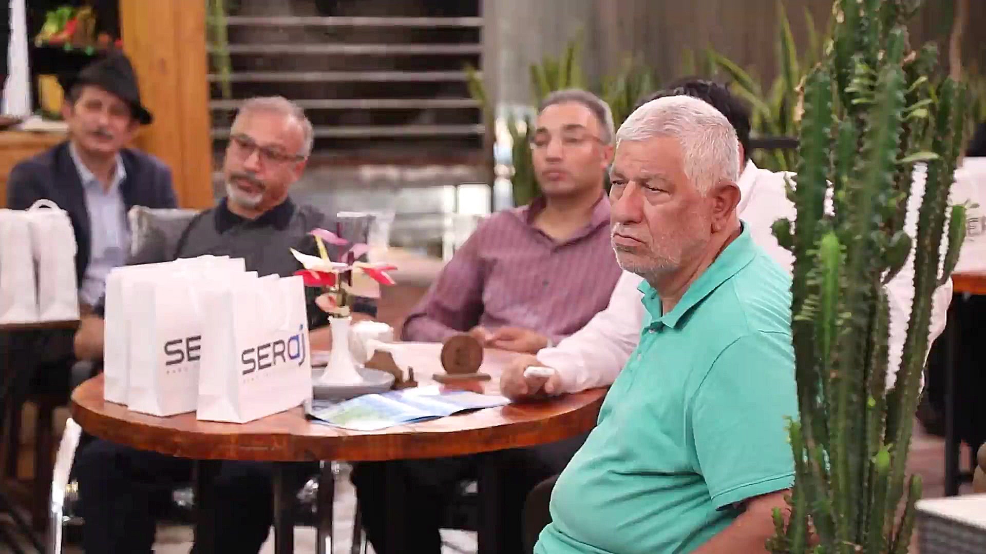 همایش گلخانه داران ورامین جهت معرفی فناوری نانو حباب زمان61ثانیه