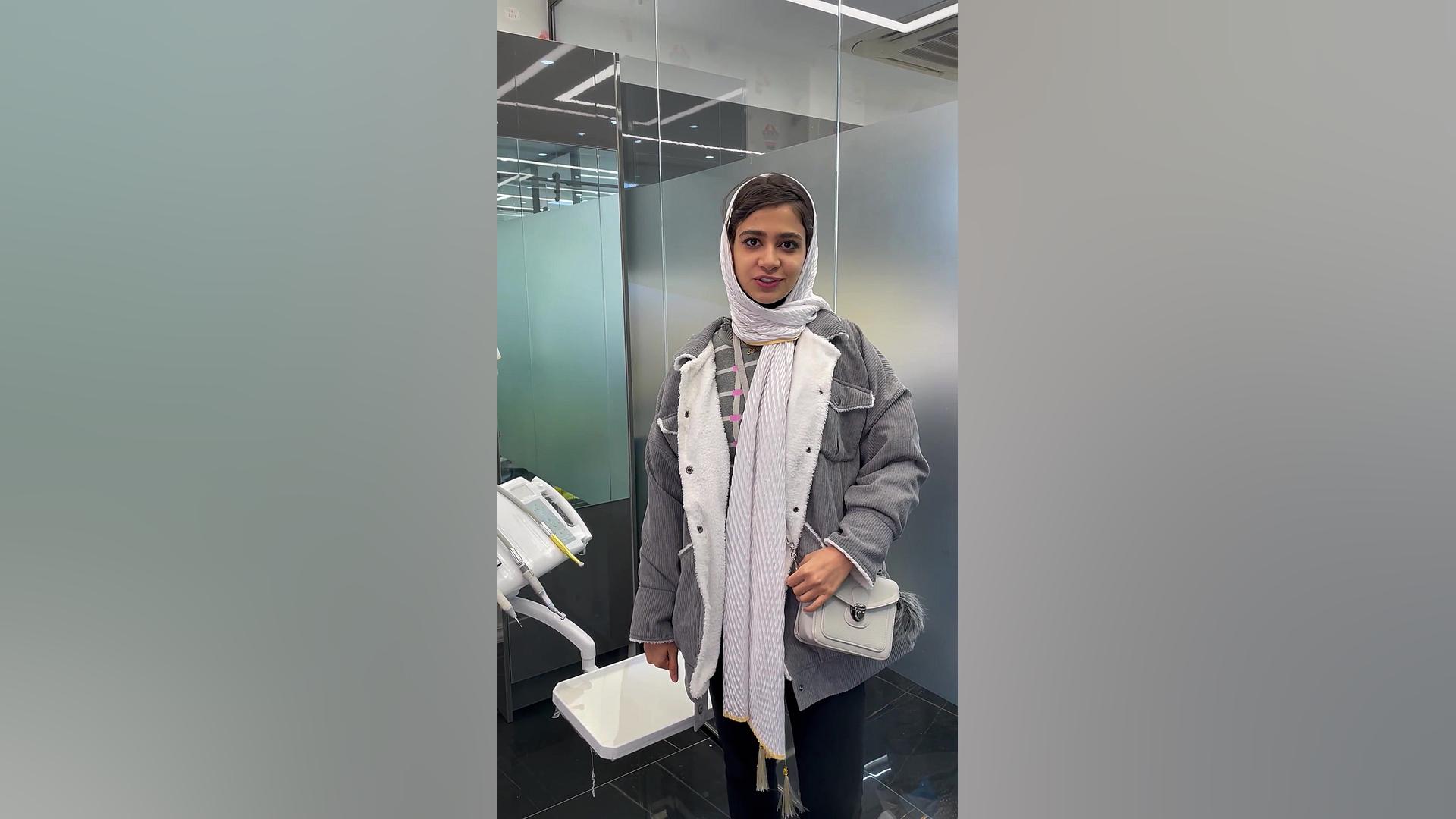 کامپوزیت ونیر دندان دکتر شاکری کاشت ابرو