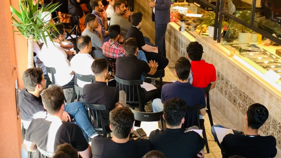 دوره آموزشی کارکنان ۵ ستاره رستوران ها در مجموعه سورل دکتر محمدرضا طاهری