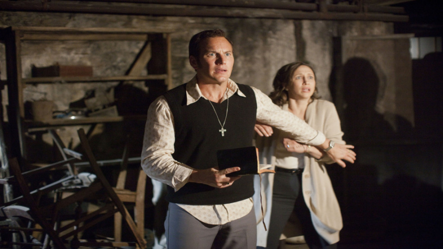 تیزر رسمی فیلم احضار The Conjuring جراحی پف زیر چشم