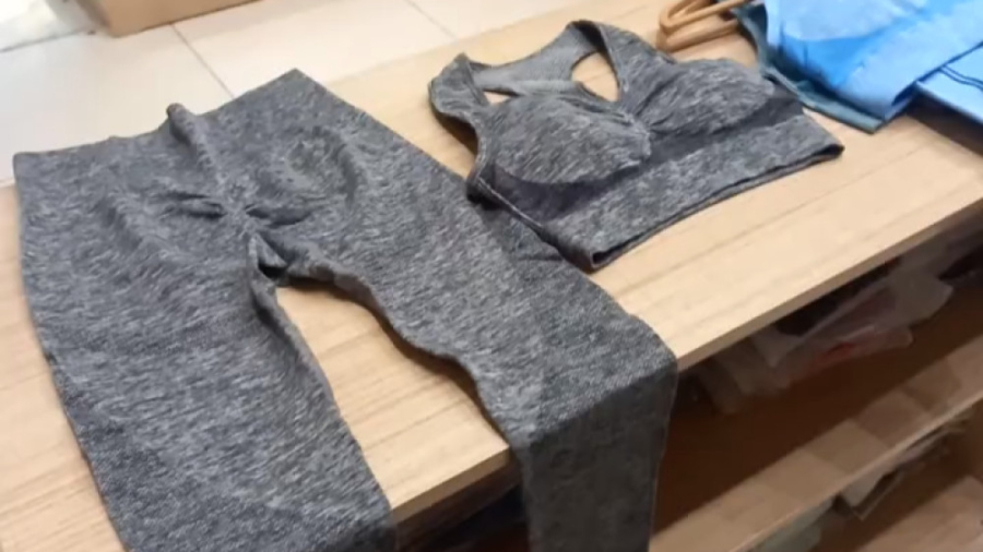 ست ورزشی نیم تنه و لگ چیندار سیملس