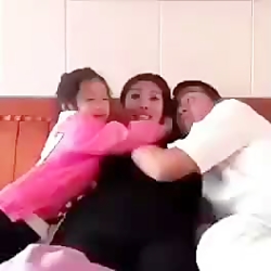 بابا چند تا میزنی