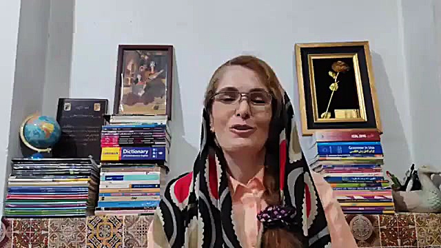 بهترین معلم خصوصی زبان انگلیسی و آیلتس خانم فرحناز اژدر زمان58ثانیه