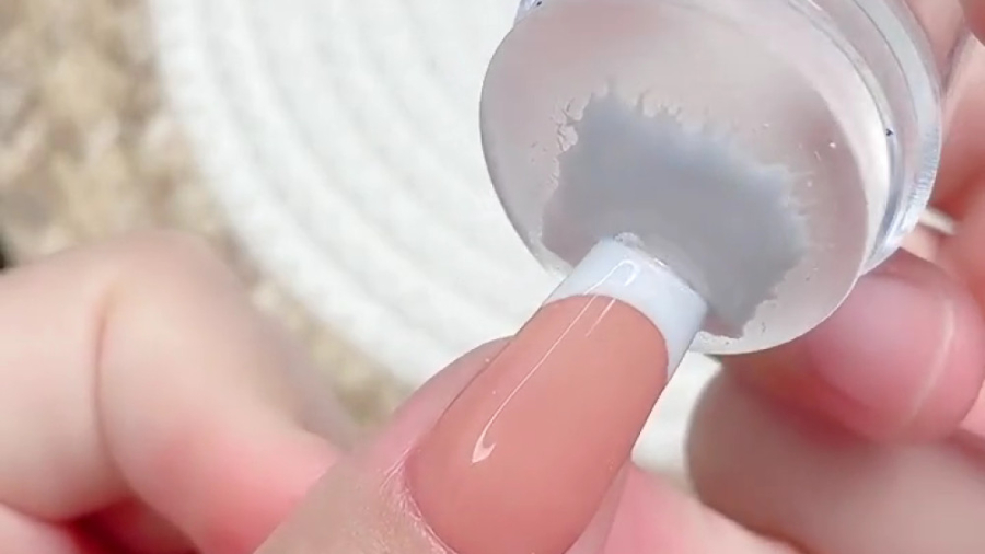 آموزش طراحی ناخن | فرنچ با اسفنج 09123887589