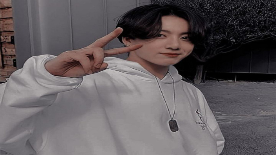 Bts чонгук gif. Бтс саранхэ. Бтс саранхэ. Чонгук эгье. Bts саранхэ.