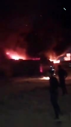 انفجار یک واحد پلیمر در قهجاورستان اصفهان انفجار یک واحد پلیمر در قهجاورستان اصفهان
