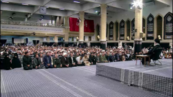 برنامه آمریکا بحران سازی در ایران است و شتر در خواب بیند پنبه دانه ! برنامه آمریکا بحران سازی در ایران است و شتر در خواب بیند پنبه دانه !