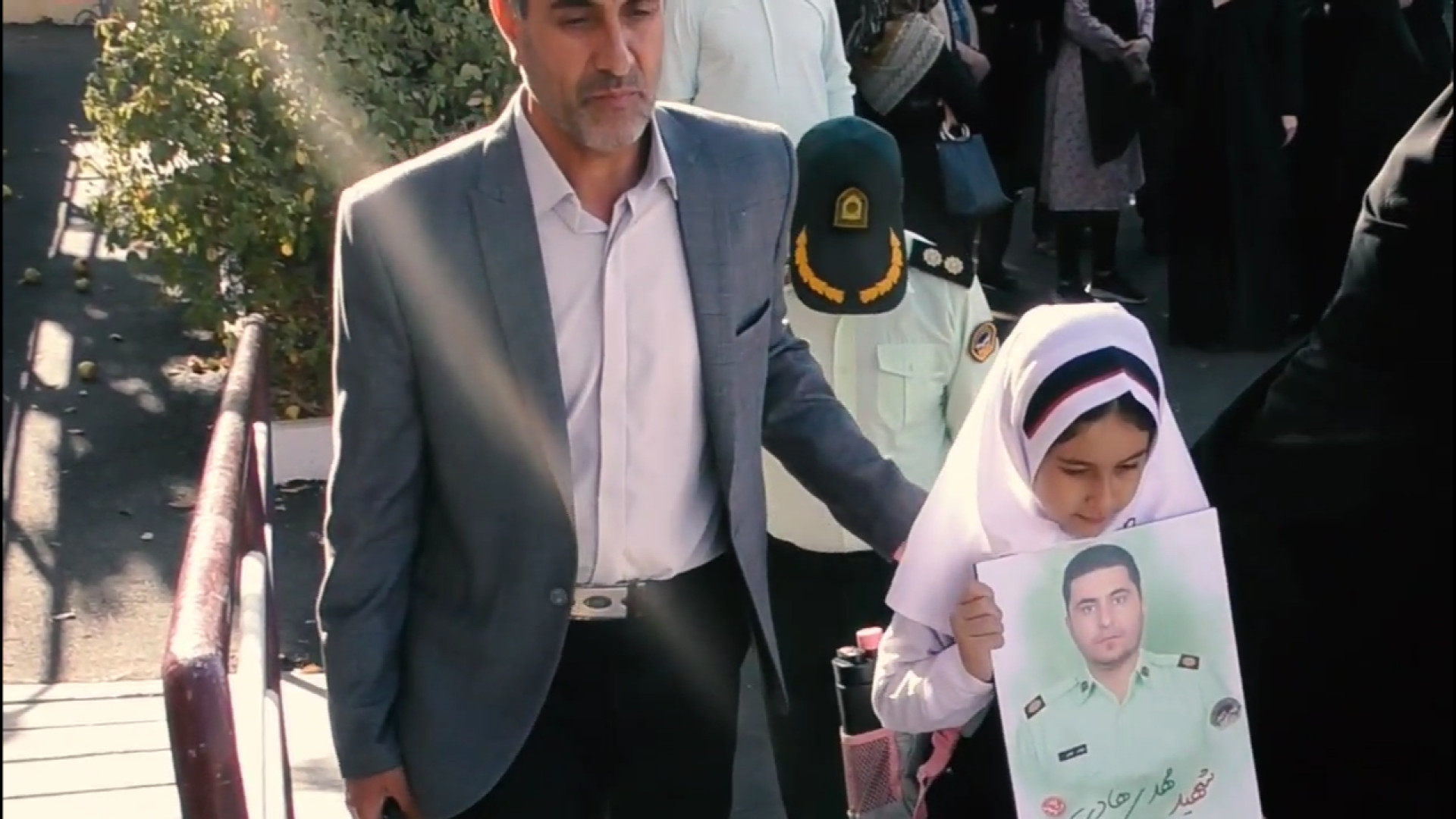 بدرقه فرزند شهید مهدی هادی در...