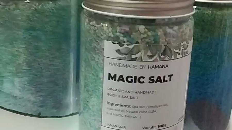 طرز استفاده از نمک جادویی هامانا در لگن یا ظرف (نمک بدن جادویی بدون وان)
