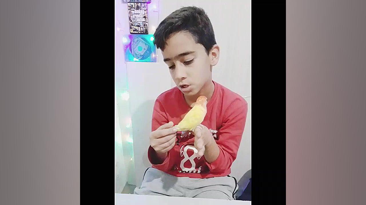 معرفی یک فرد معروف و خفن و دوست داشتنی و... زمان298ثانیه