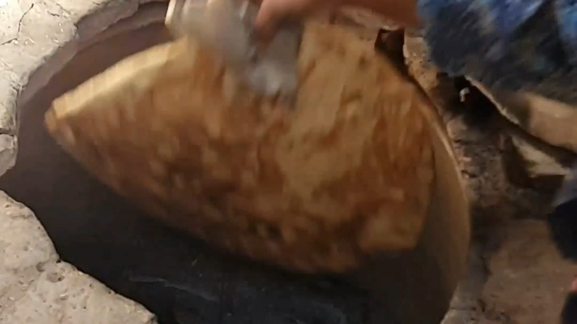 پوستر بزرگ