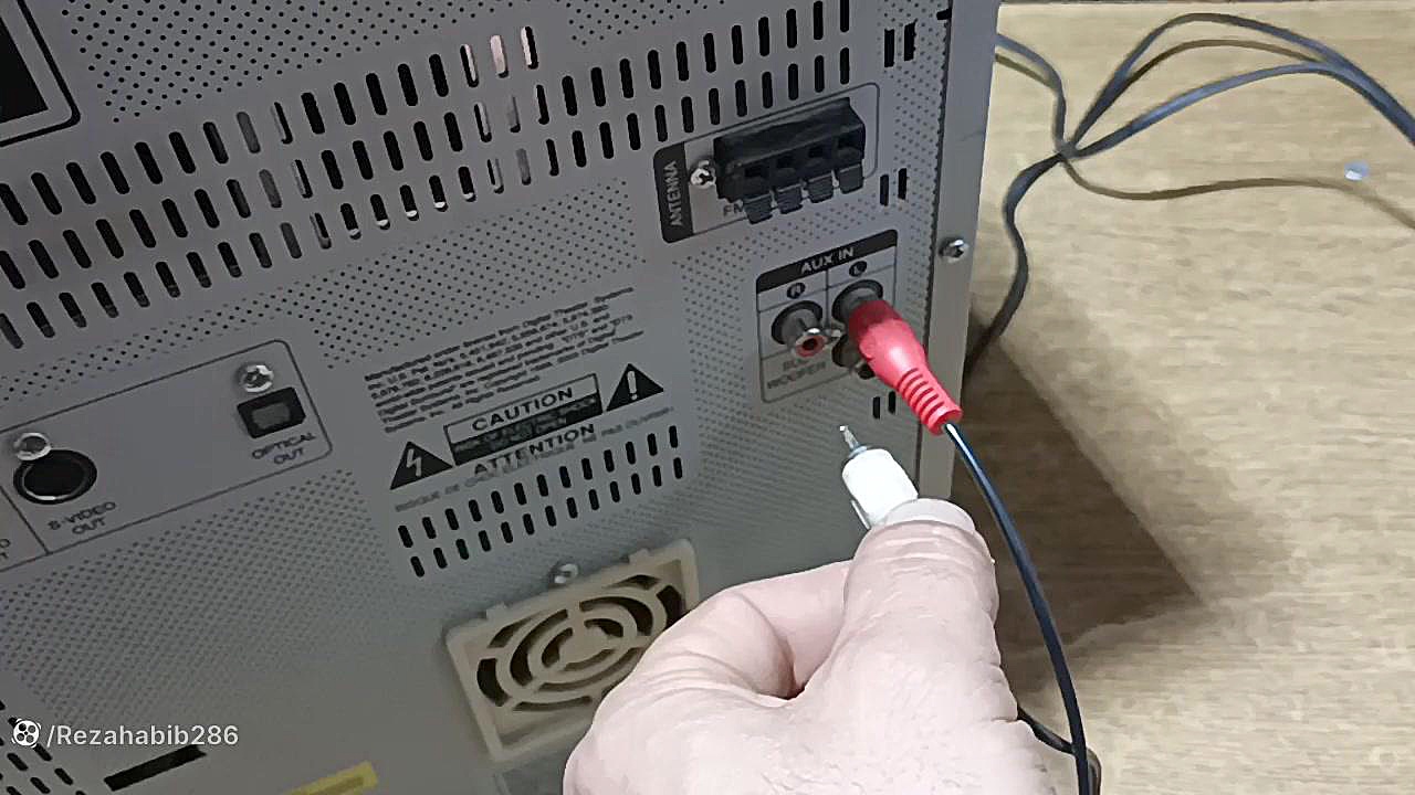 تست ظبط ال جی تیلور سوئیفت