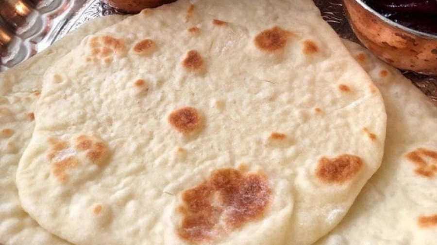 دستور پخت نان خانگی خوشمزه و سالم داخل ماهیتابه