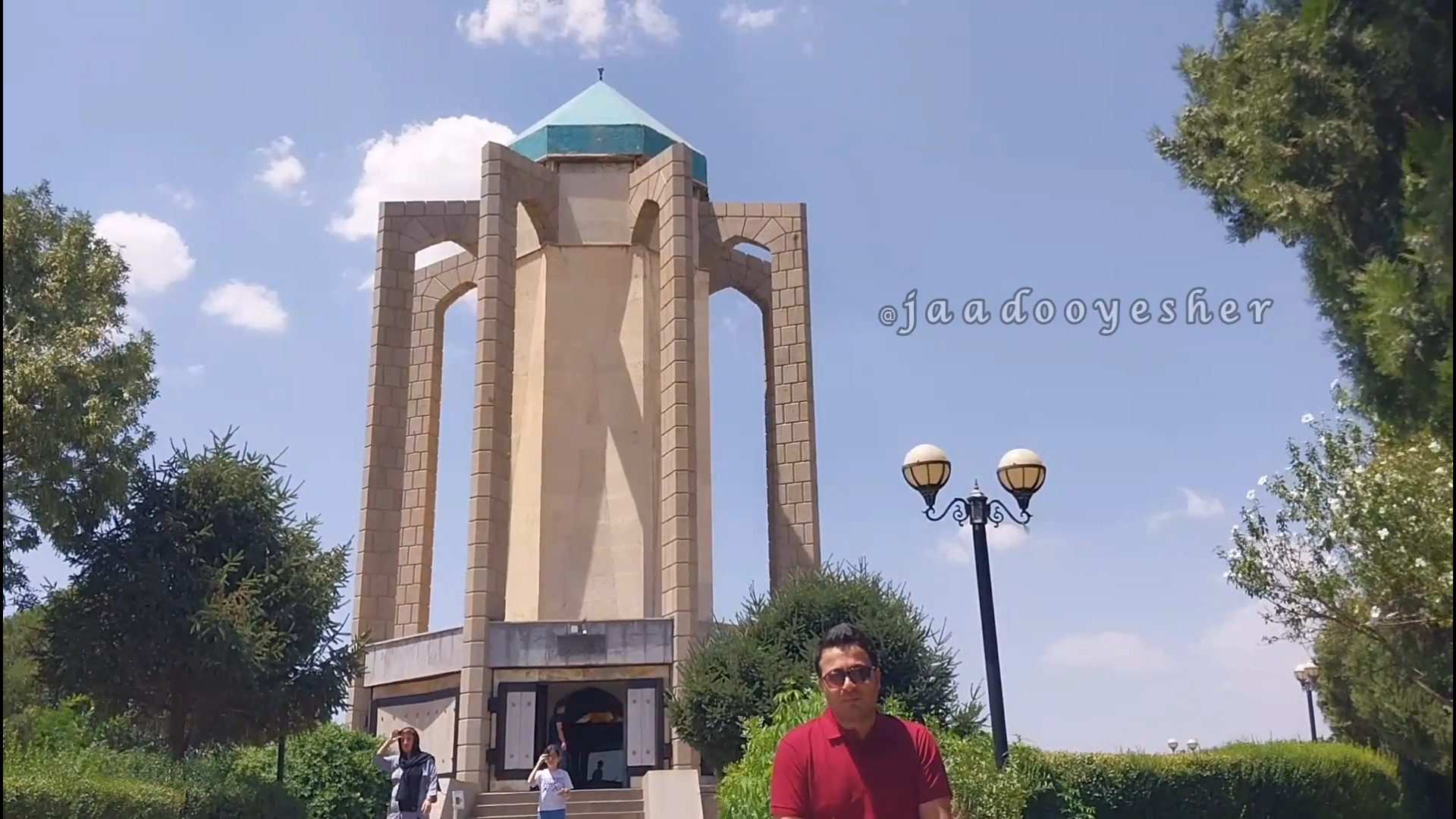 خوانش دوبیتی های باباطاهر لیزر صورت