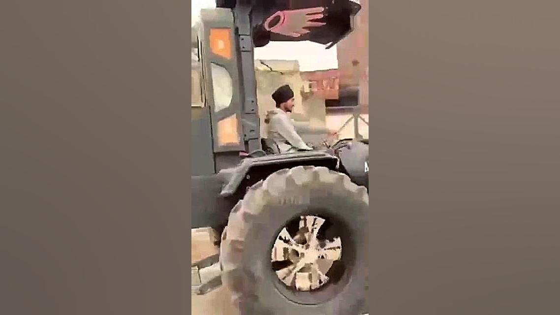 سیستم صوتی تراکتور لاکپشت رقصان