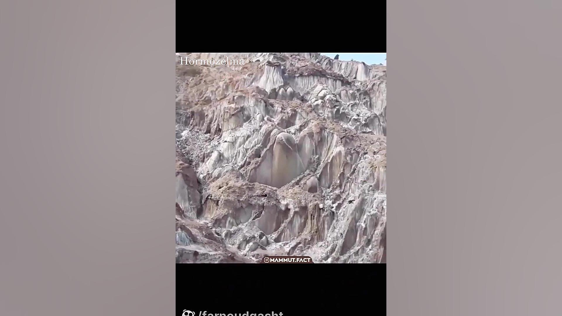 پوستر بزرگ