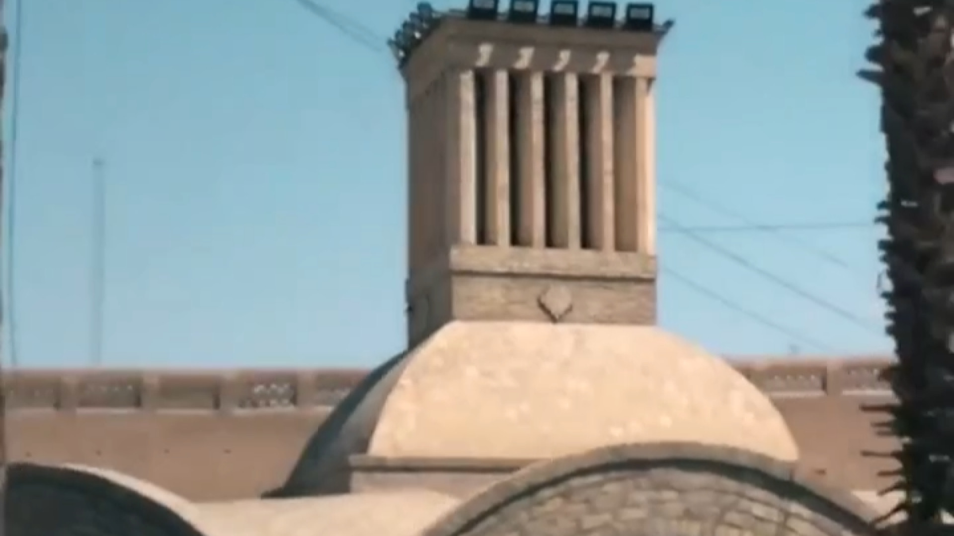 پوستر بزرگ