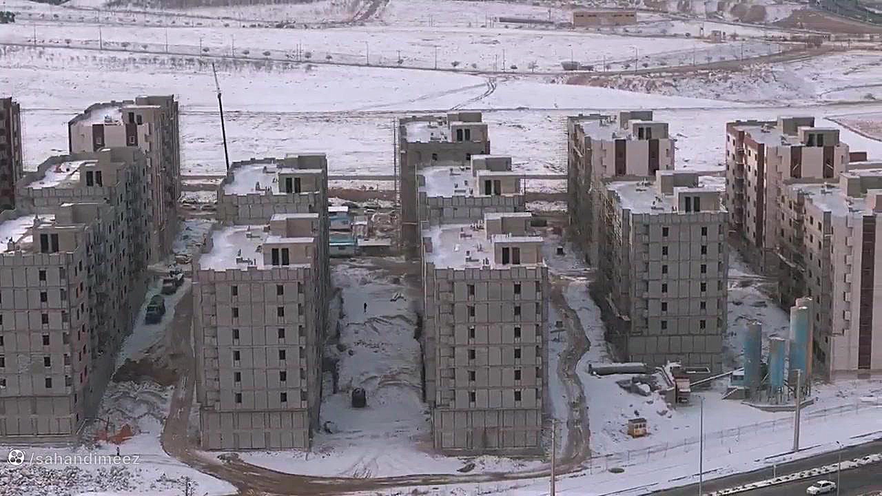 معرفی پروژه‌ ۷۶۸ واحدی چشمه از پروژه‌های طرح نهضت ملی مسکن در فاز3سهند زمان205ثانیه