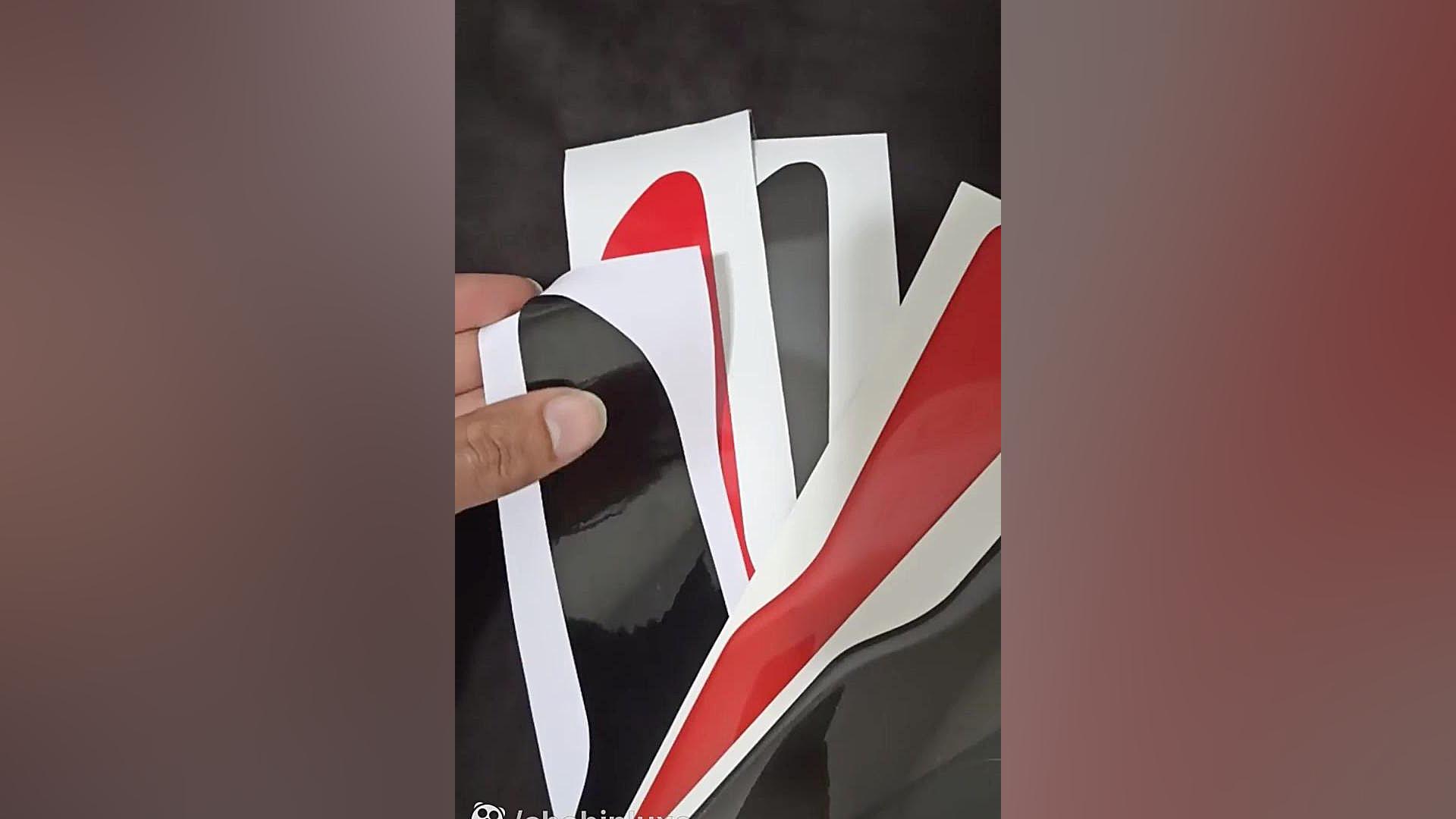 معرفی انواع مدل های برچسب دودی چراغ خطر شاهین زمان60ثانیه