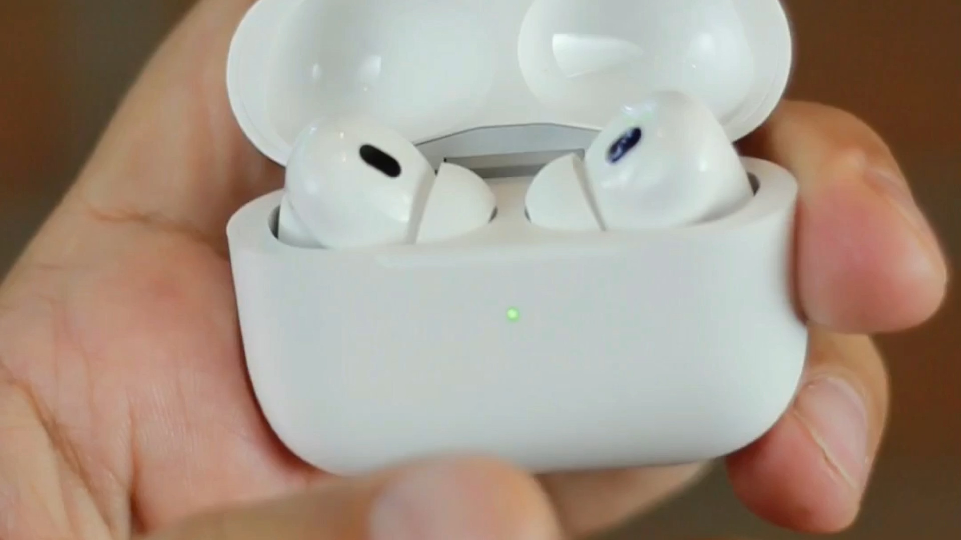 آموزش کار با ایرپاد پرو 2 - airpod pro 2 آکنه