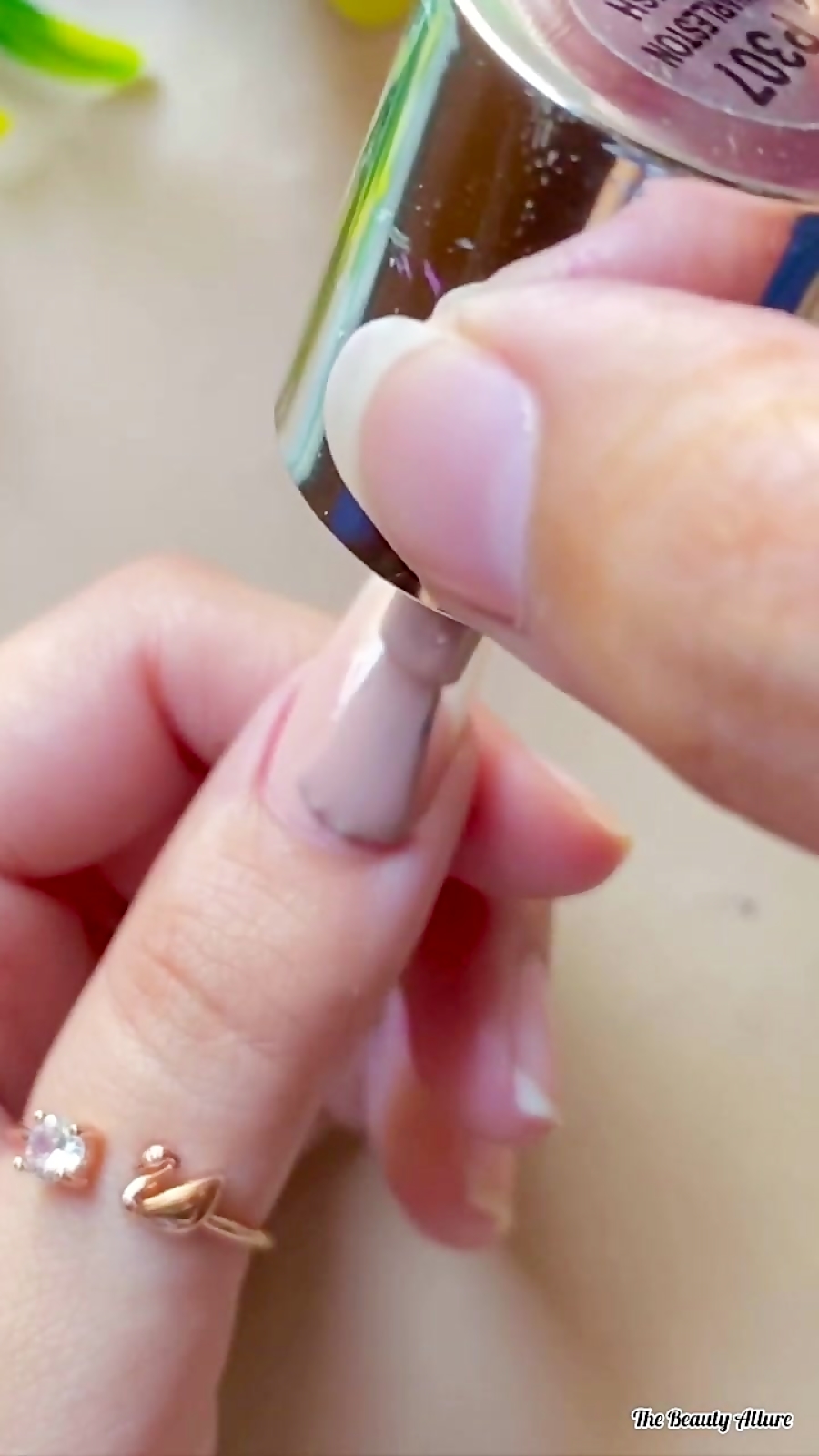 طراحی ساده ناخن