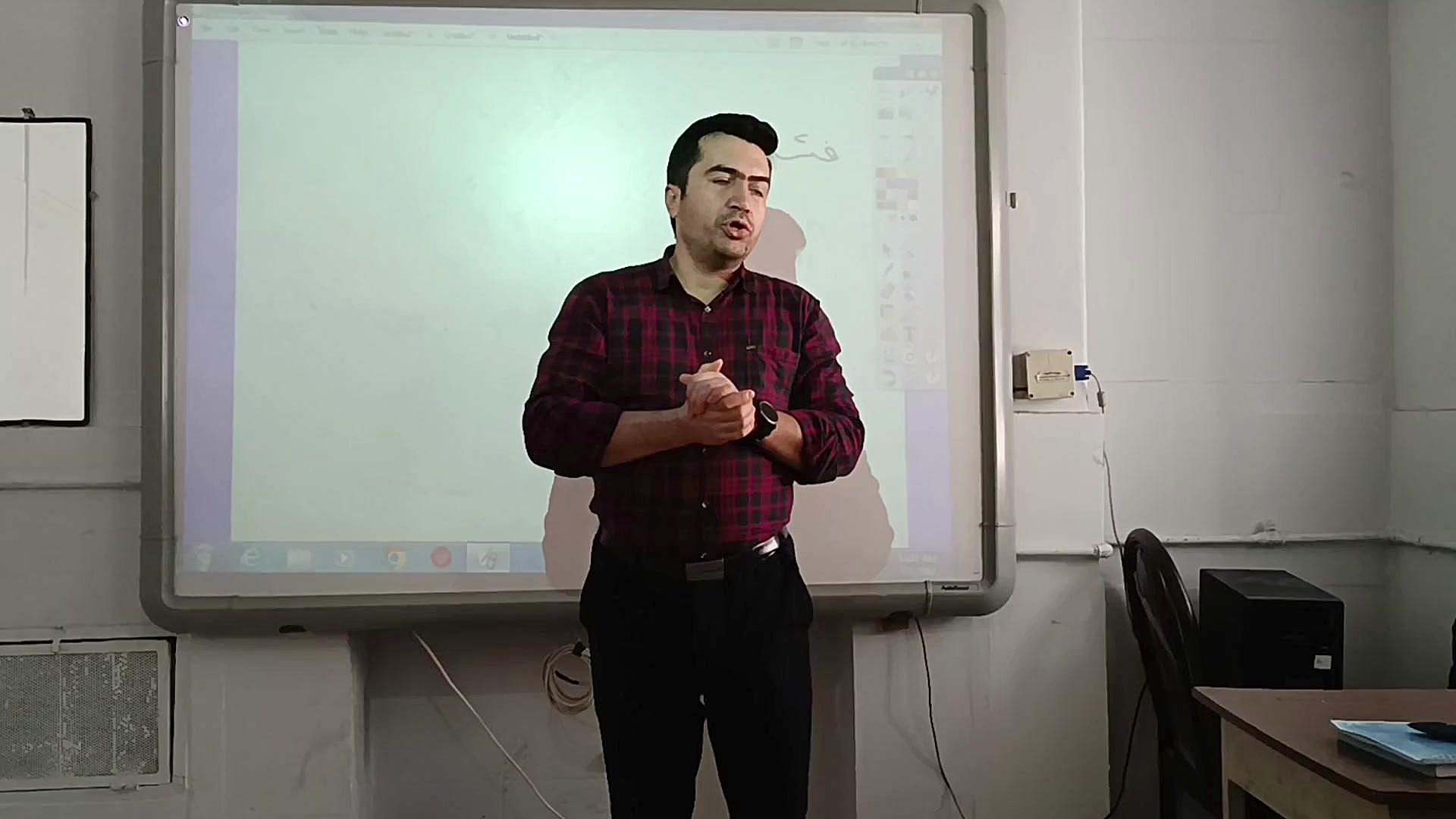 علوم نهم فصل هشتم توضیح مبحث فشار در جامدها در هشت دقیقه!!!. قسمت سوم فصل کانال آموزشی دکتر رضا عسگری